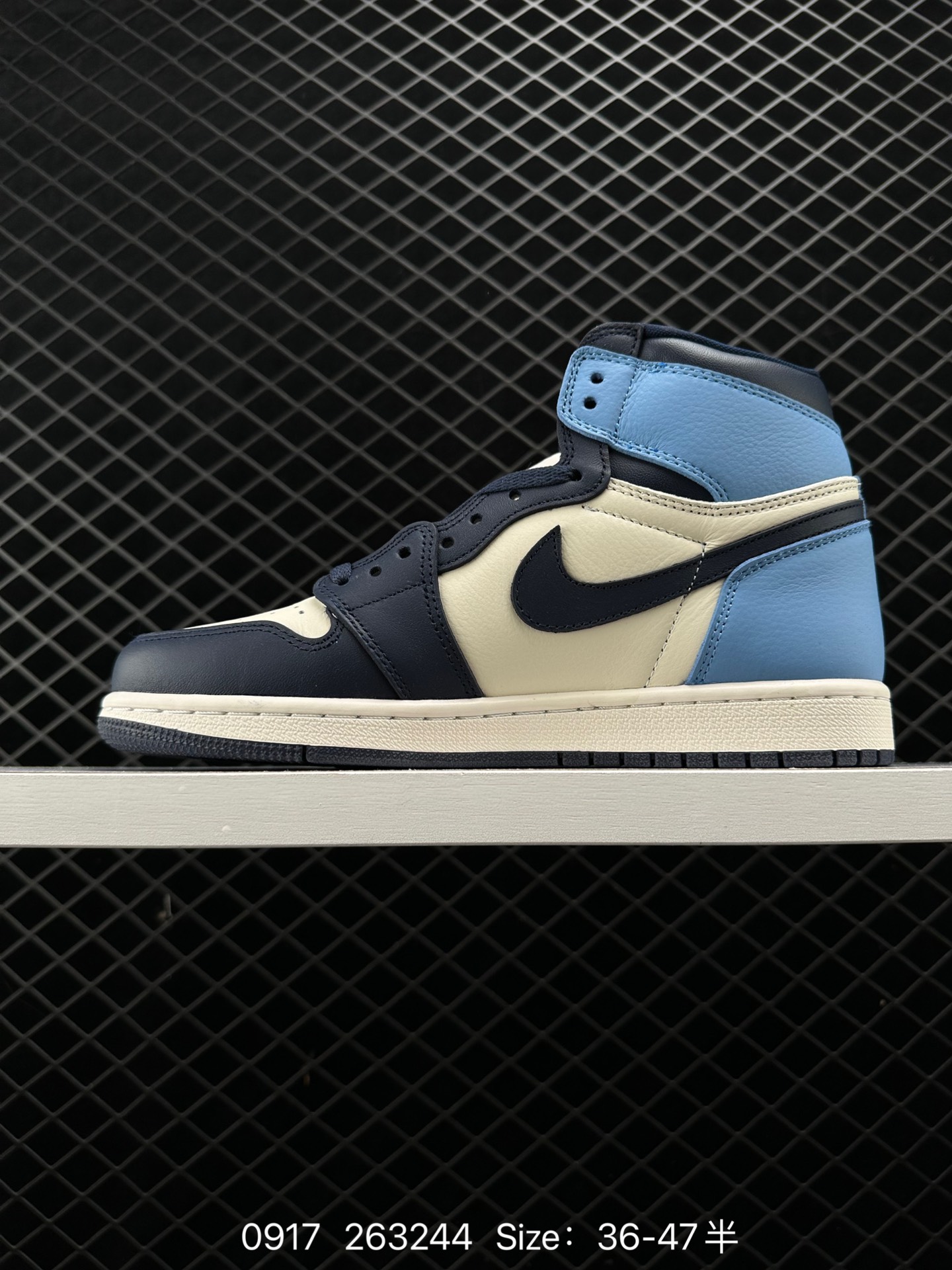 Nike Air Jordan 1 Retro High OG”Black/White“